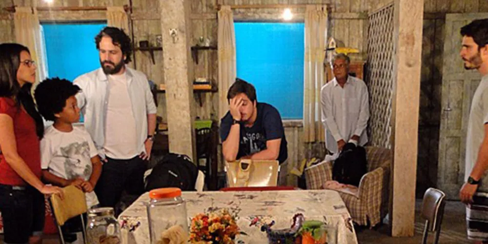 Imagem ilustrativa da imagem William, Guto, André e Celina invadem a Comunidade