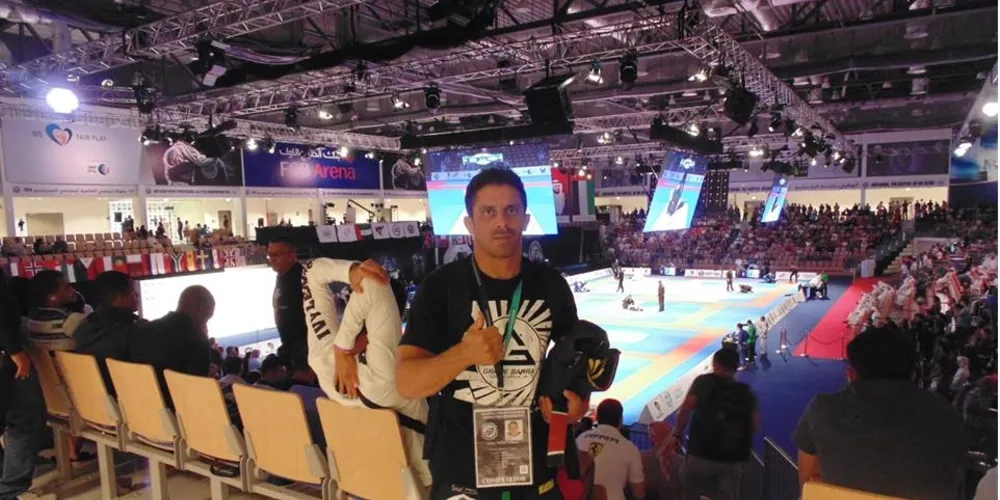 Imagem ilustrativa da imagem Lutador representa Ponta Grossa em Abu Dhabi