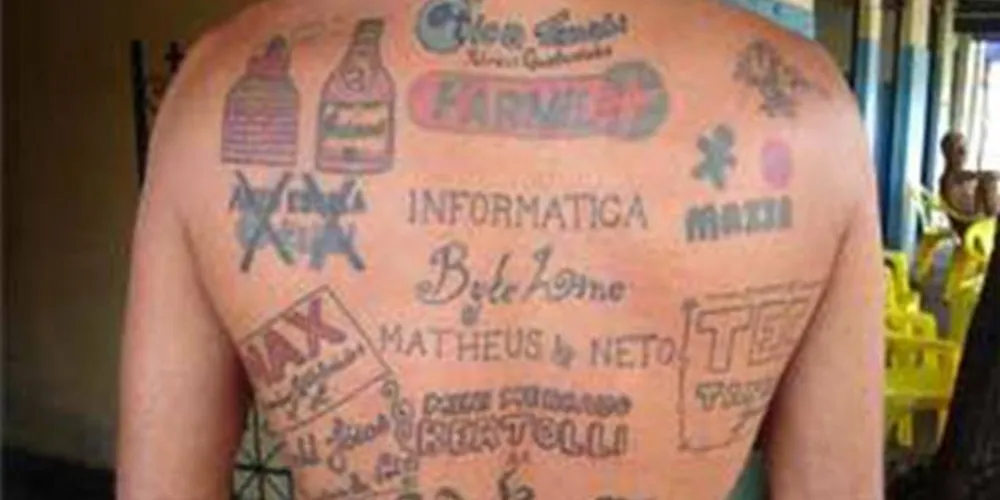 Imagem ilustrativa da imagem Homem vende espaços publicitários no próprio corpo