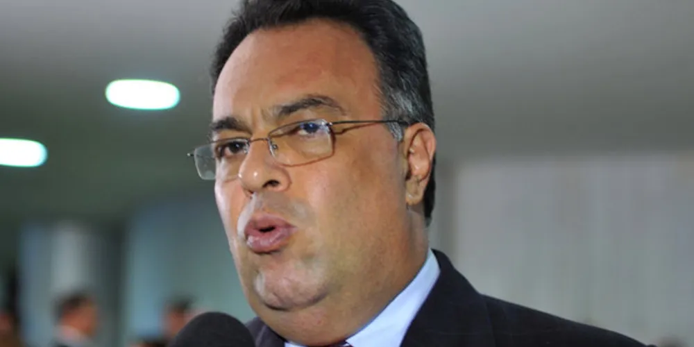 Imagem ilustrativa da imagem Conselho de Ética adia votação do parecer contra André Vargas