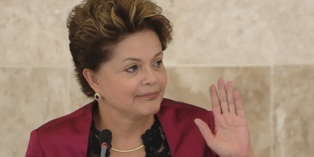 Imagem ilustrativa da imagem Avaliação do governo Dilma cai 3,5 pontos percentuais