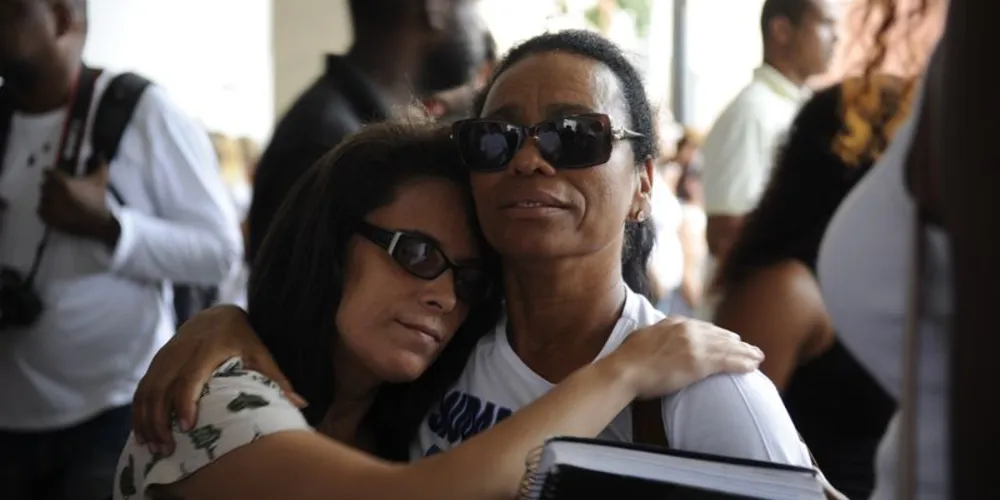 Imagem ilustrativa da imagem Mãe de dançarino rejeita encontro com governador