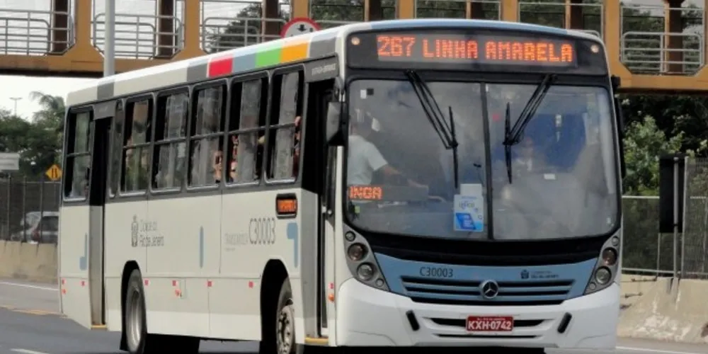 Imagem ilustrativa da imagem Homem rouba ônibus para 'visitar a família no Nordeste'