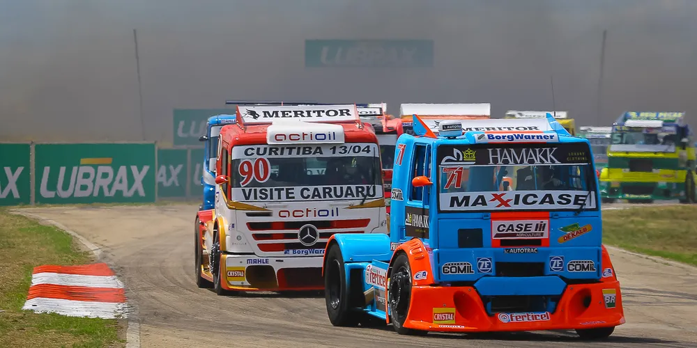Imagem ilustrativa da imagem Fórmula Truck desembarca em Curitiba nesta semana