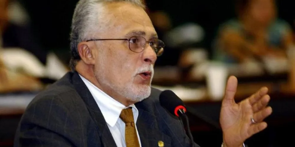 Imagem ilustrativa da imagem STF determina que Genoino volte para a Papuda