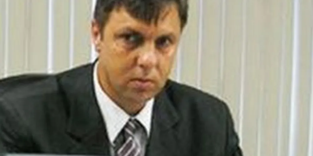 Imagem ilustrativa da imagem Portuguesa pode ser excluída da Série B, ameaça STJD