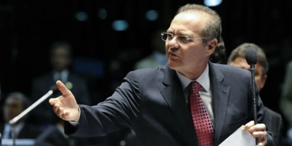 Imagem ilustrativa da imagem Renan  tem 48 horas para se manifestar sobre CPI da Petrobras
