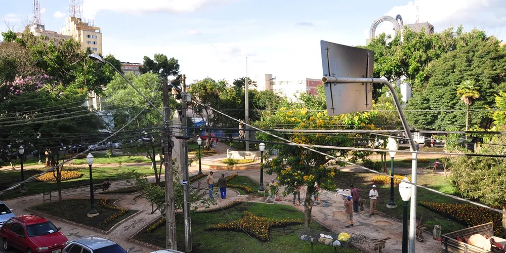 Imagem ilustrativa da imagem Revitalização da praça Marechal Floriano entra na reta final