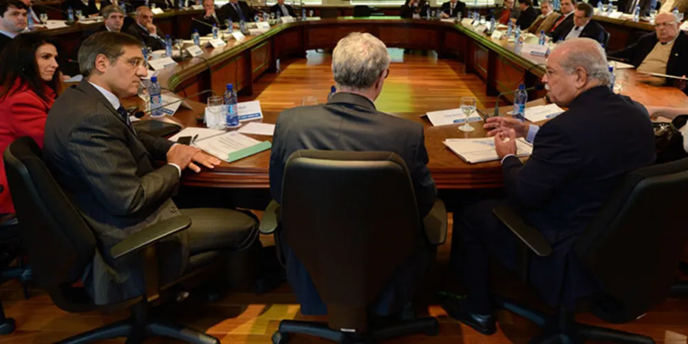 Imagem ilustrativa da imagem PR busca investimentos de R$ 5 bi do governo federal
