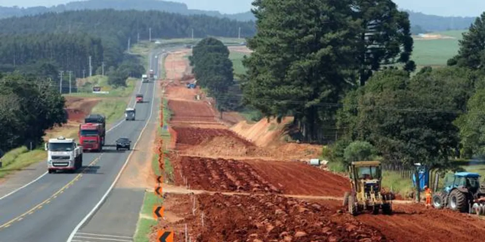 Imagem ilustrativa da imagem Rodonorte quer duplicar 30 km da BR-376 por ano