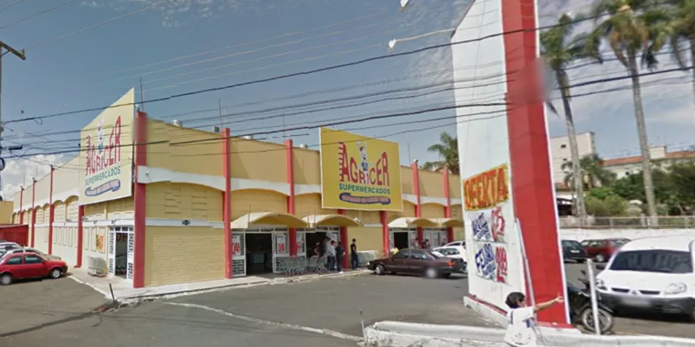 Imagem ilustrativa da imagem Bandidos levam R$ 34 mil de cofre de mercado 