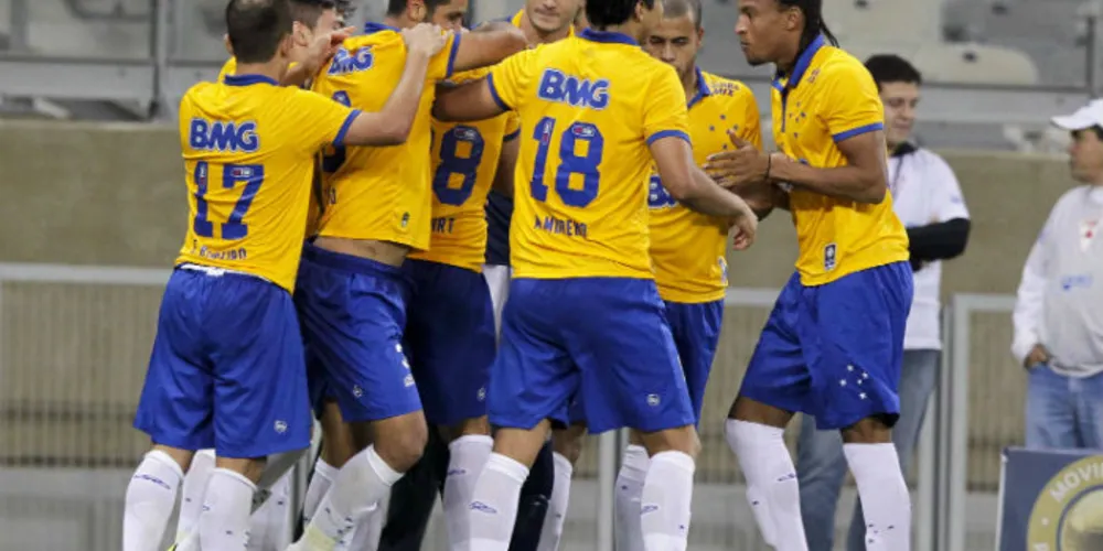 Imagem ilustrativa da imagem Cruzeiro vence o Sport e assume a liderança do Brasileiro