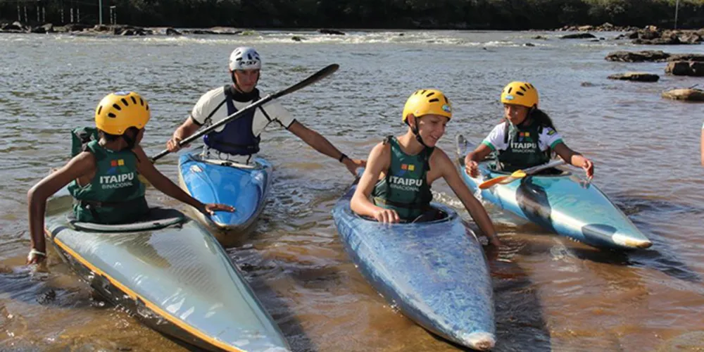 Imagem ilustrativa da imagem Região ganha primeira escolinha de Canoagem