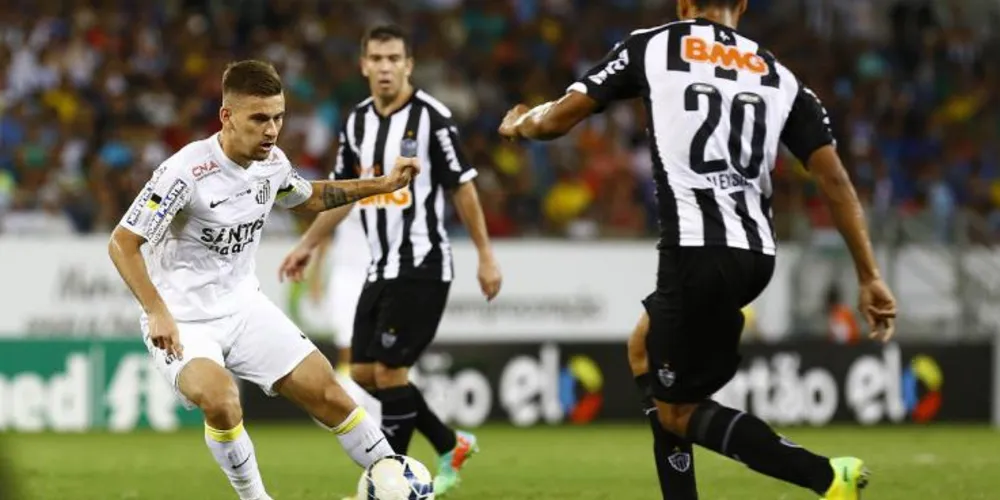 Imagem ilustrativa da imagem De virada, Santos perde para Atlético-MG