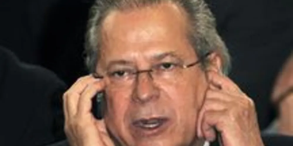 Imagem ilustrativa da imagem Barbosa nega pedido de Dirceu para trabalhar fora do presídio