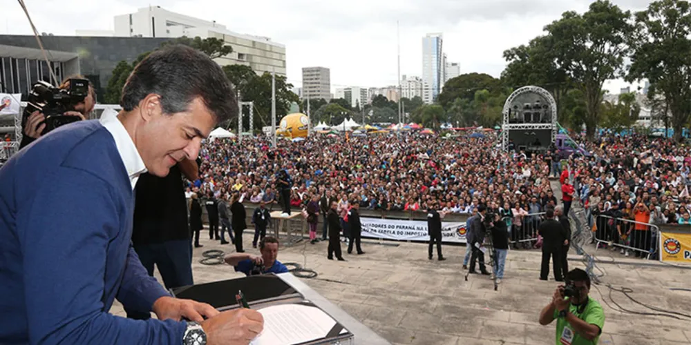Imagem ilustrativa da imagem Salário mínimo regional tem reajuste de 7,34%