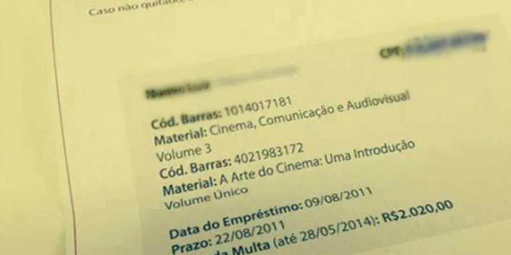 Imagem ilustrativa da imagem Aluno da PUC esquece de devolver livro e leva multa de R$ 2 mil