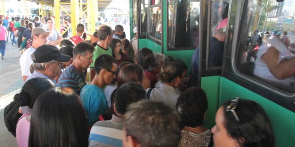 Imagem ilustrativa da imagem Sintropas propõe catraca livre em ônibus da VCG