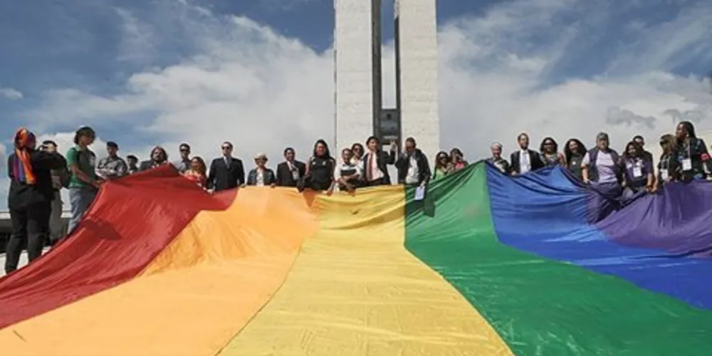 Imagem ilustrativa da imagem Procurador-geral é a favor da criminalização da homofobia