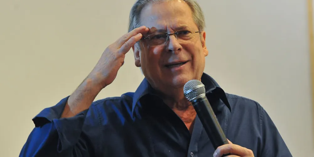 Imagem ilustrativa da imagem Dirceu e Delúbio deixam Papuda e são transferidos