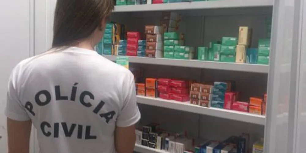 Imagem ilustrativa da imagem Decrisa prende farmacêutico suspeito de tráfico de drogas