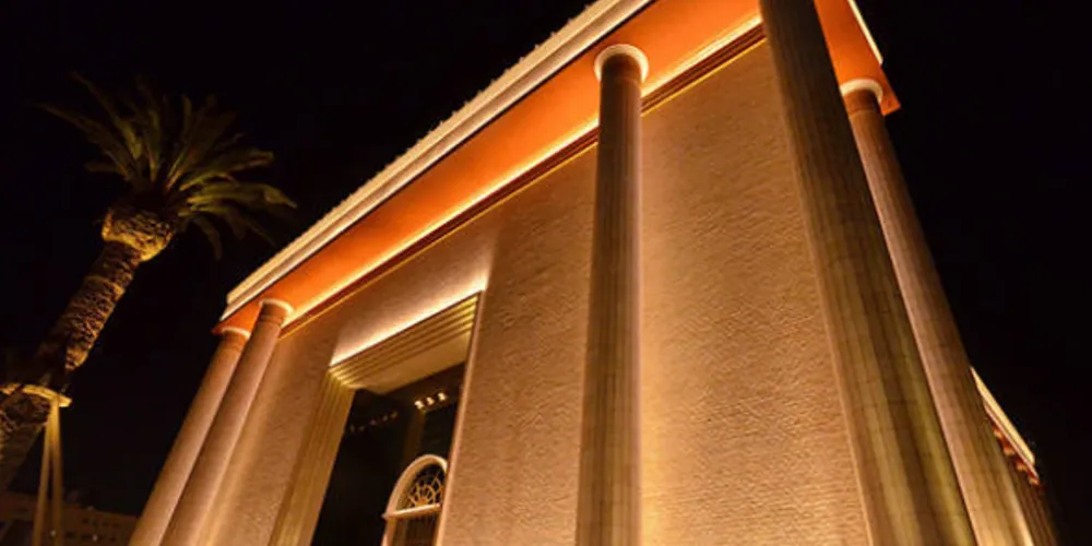 Imagem ilustrativa da imagem  Fiel a pé não terá acesso a templo da Universal durante o 1º mês