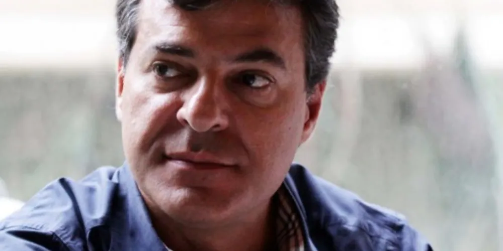 Imagem ilustrativa da imagem Beto Richa suspende por três dias atividades de campanha