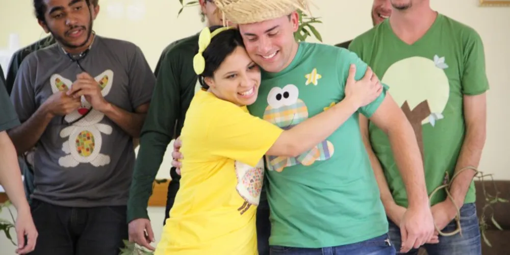 Imagem ilustrativa da imagem Coro leva música e teatro para a comunidade do Rio Verde