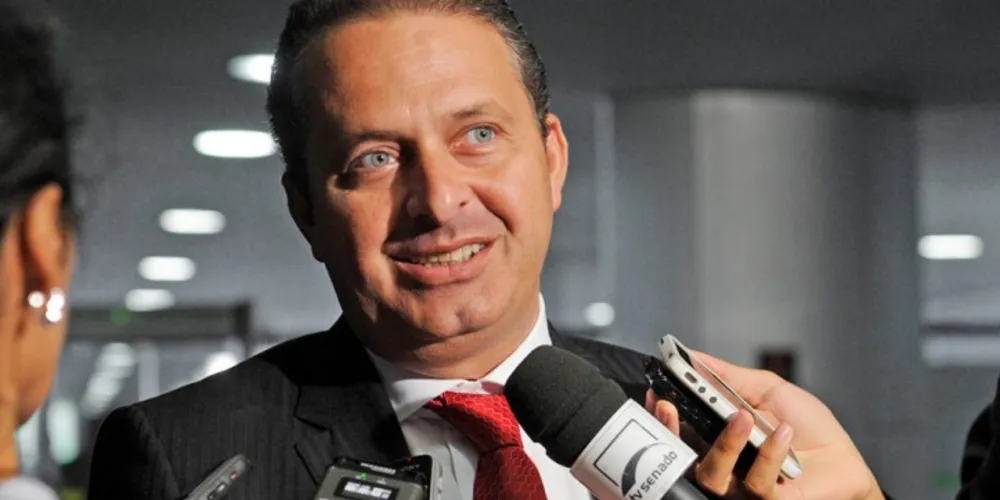 Imagem ilustrativa da imagem Políticos lamentam e repercutem morte de Campos