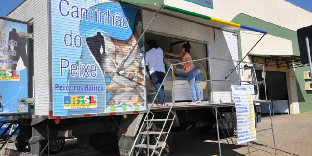 Imagem ilustrativa da imagem Caminhão Feira do Peixe vende 270 kg no Santa Paula
