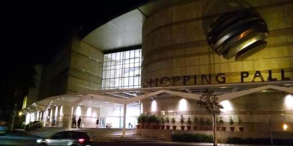 Imagem ilustrativa da imagem Segurança do Shopping Palladium é esfaqueado