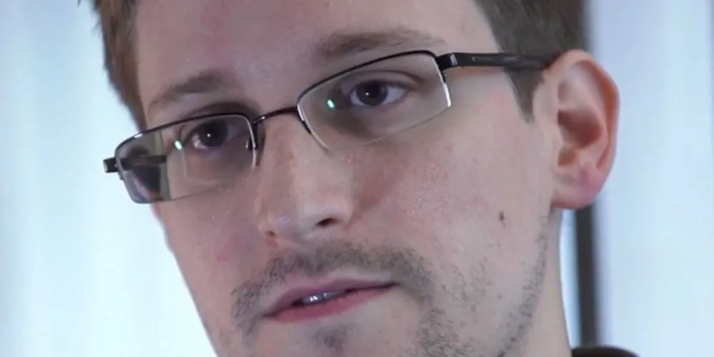 Imagem ilustrativa da imagem Rússia renova asilo a Edward Snowden por mais três anos