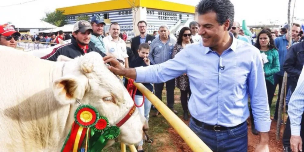 Imagem ilustrativa da imagem Governador visita encerramento da Efapi em PG