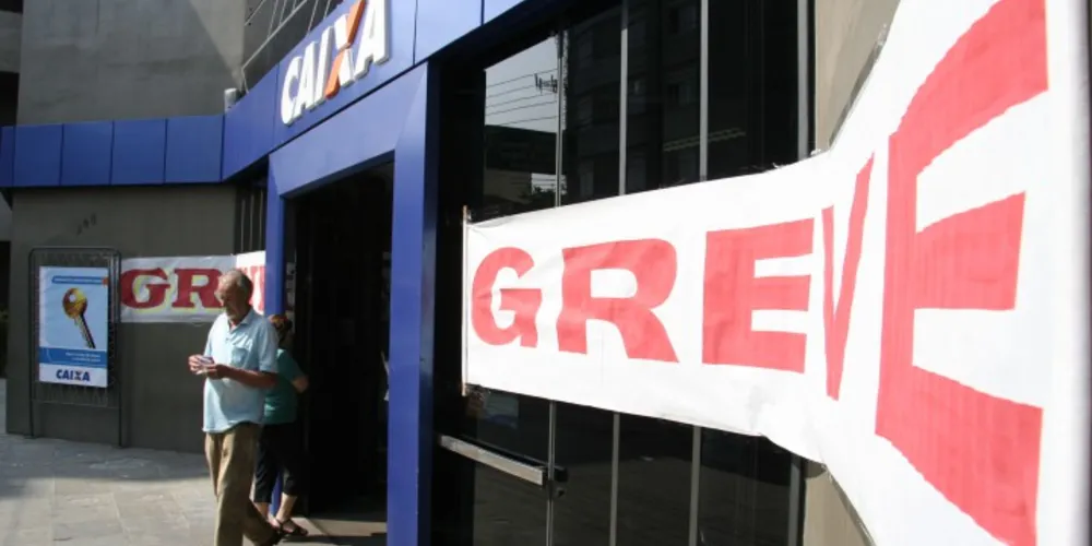 Imagem ilustrativa da imagem Bancários podem entrar em greve a partir do dia 30