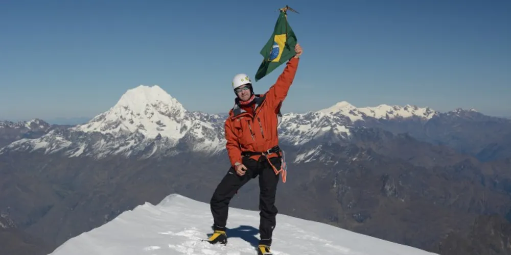 Imagem ilustrativa da imagem Primeiro brasileiro a escalar o Everest lança autobiografia 
