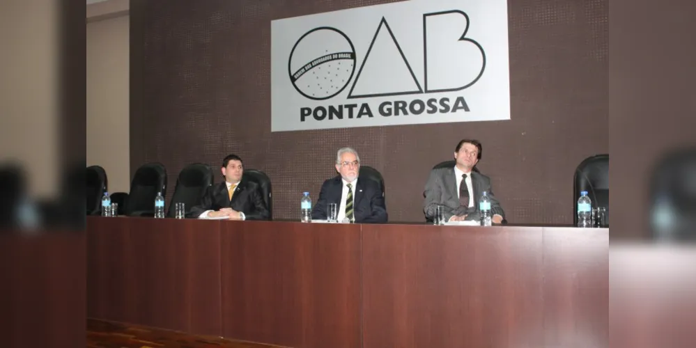 Imagem ilustrativa da imagem OAB considera ilegal projeto do ‘toque de recolher’