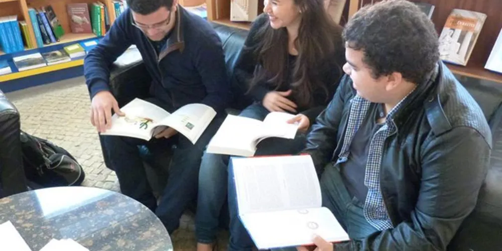 Imagem ilustrativa da imagem Universidade pede desculpas a alunos do Ciência sem Fronteiras