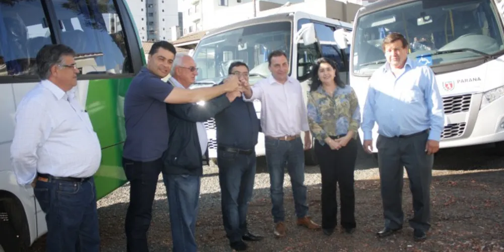 Imagem ilustrativa da imagem Região terá sete ônibus para transporte de pacientes