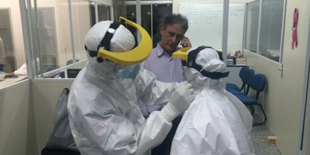 Imagem ilustrativa da imagem Homem com suspeita de Ebola é transferido para o RJ