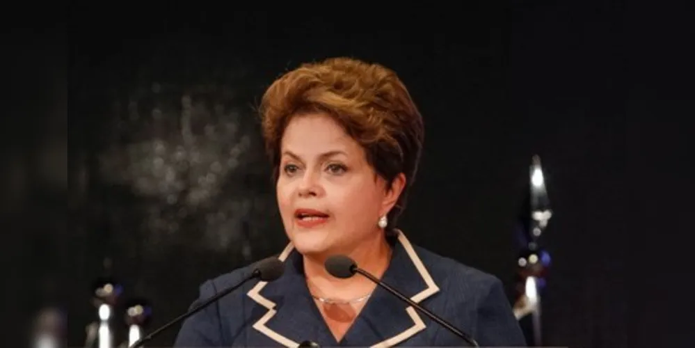 Imagem ilustrativa da imagem Dilma Rousseff visita Paraná no segundo turno
