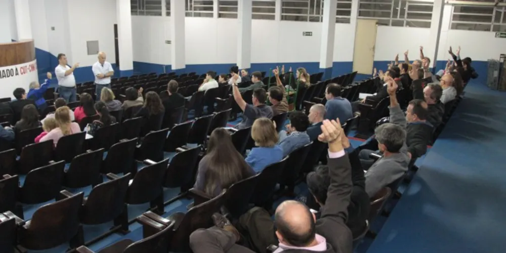 Imagem ilustrativa da imagem Bancários de PG aceitam proposta e greve termina