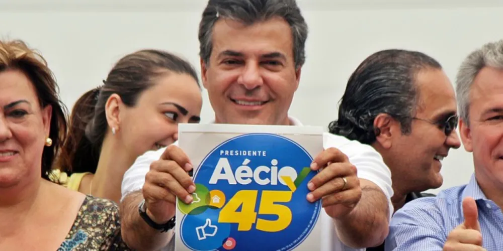Imagem ilustrativa da imagem Richa intensifica contato com prefeitos em apoio a Aécio