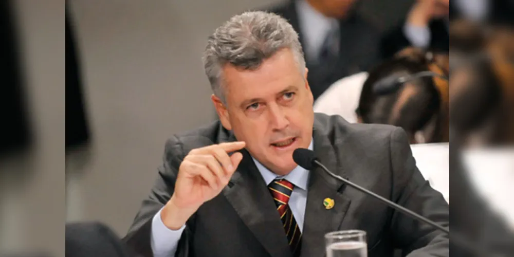 Imagem ilustrativa da imagem Rodrigo Rollemberg (PSB) é eleito governador do DF