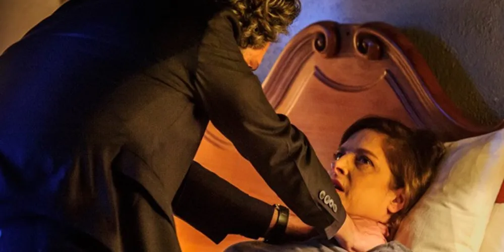 Imagem ilustrativa da imagem Após ser estrangulada, Cora tem sonho bizarro com Zé Alfredo