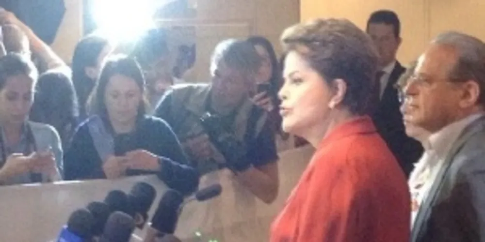 Imagem ilustrativa da imagem Dilma afirma que campanha teve momentos lamentáveis