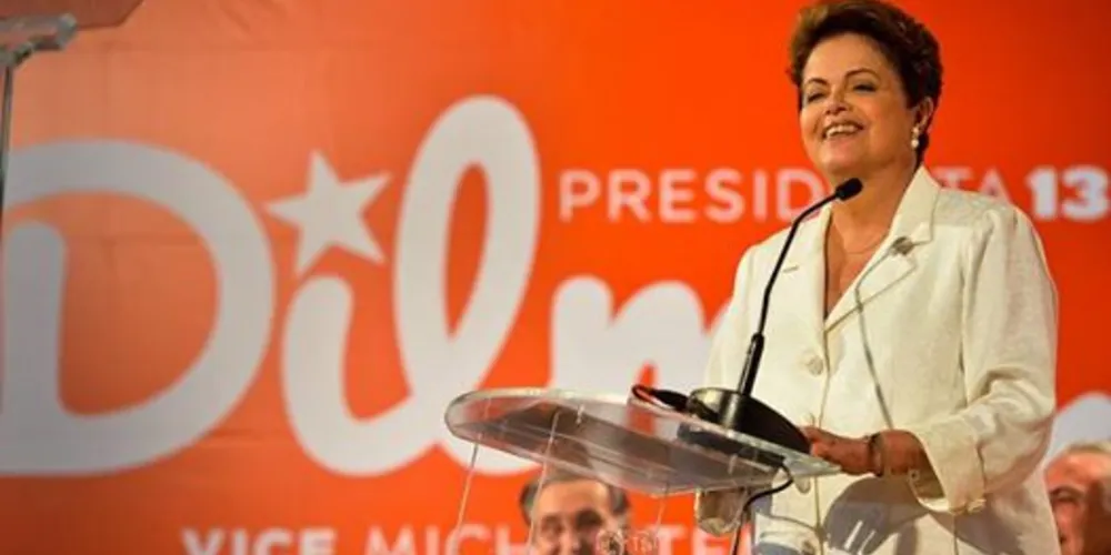 Imagem ilustrativa da imagem Dilma e Aécio agradecem aos eleitores nas redes sociais