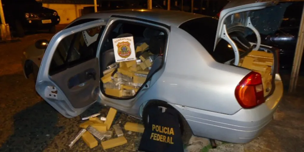 Imagem ilustrativa da imagem Depois de sair do motel, jovem é preso com 700kg de maconha