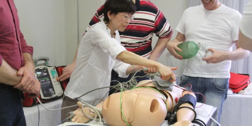 Imagem ilustrativa da imagem Médicos treinam para implantar curso de Medicina