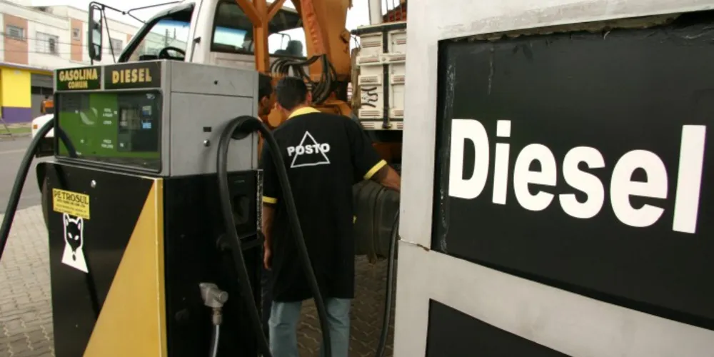 Imagem ilustrativa da imagem Petrobras aumenta preço da gasolina a partir de amanhã