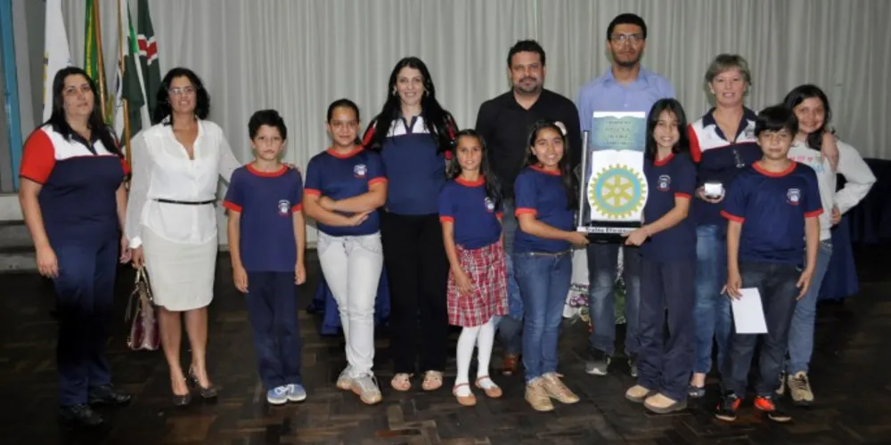 Imagem ilustrativa da imagem Alunos de Piraí recebem prêmios da Maratona Intelectual